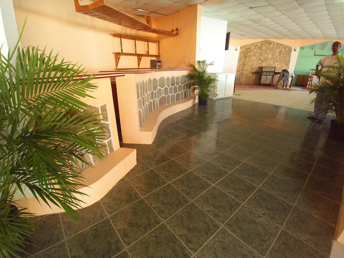 Pinneys Beach Hotel Nevis Чарльзтаун Экстерьер фото